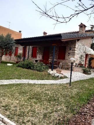 Le Scuderie Di S.Bakhita Villa Schio Buitenkant foto